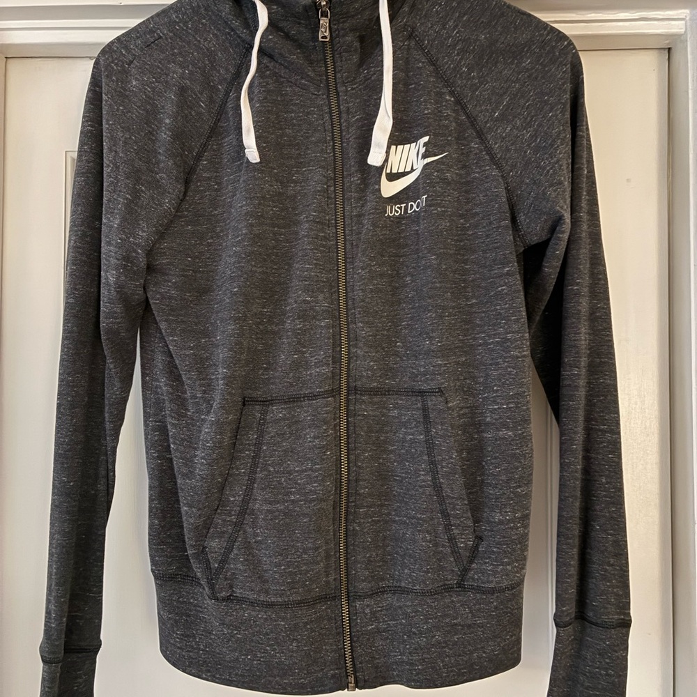 Nike Vintage Gray Zip-Up Hoodie -Small